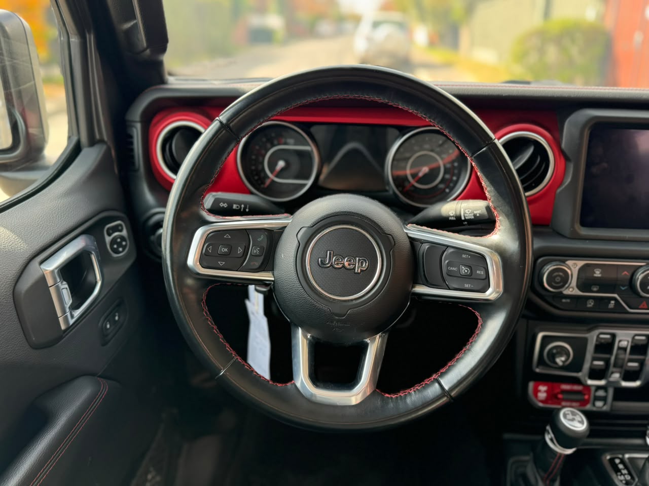 Jeep Gladiator Rubicon — foto 16 de 18