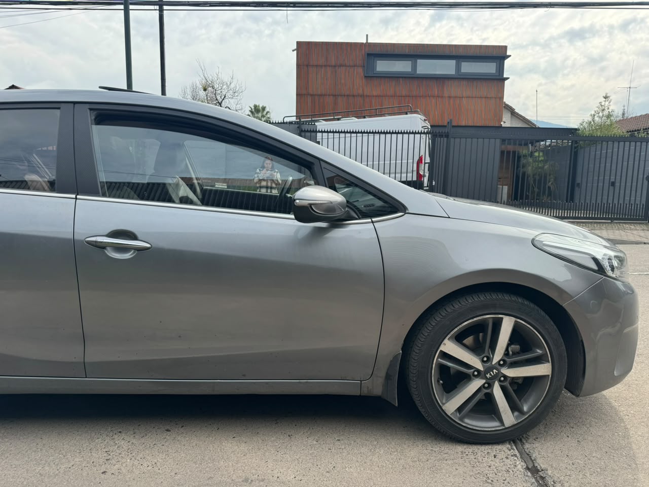 KIA Cerato 5 — foto 10 de 16