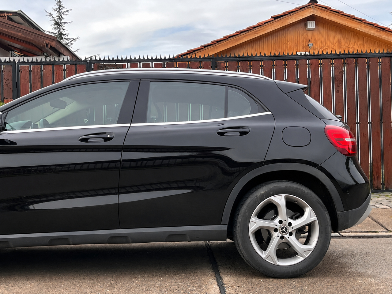 Mercedes-Benz Gla200 — foto 4 de 17