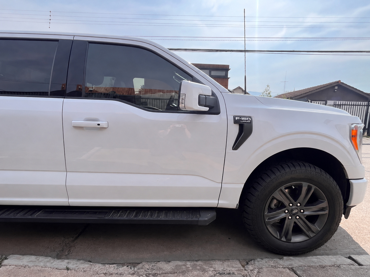 Ford F-150 Lariat Sport — foto 10 de 17