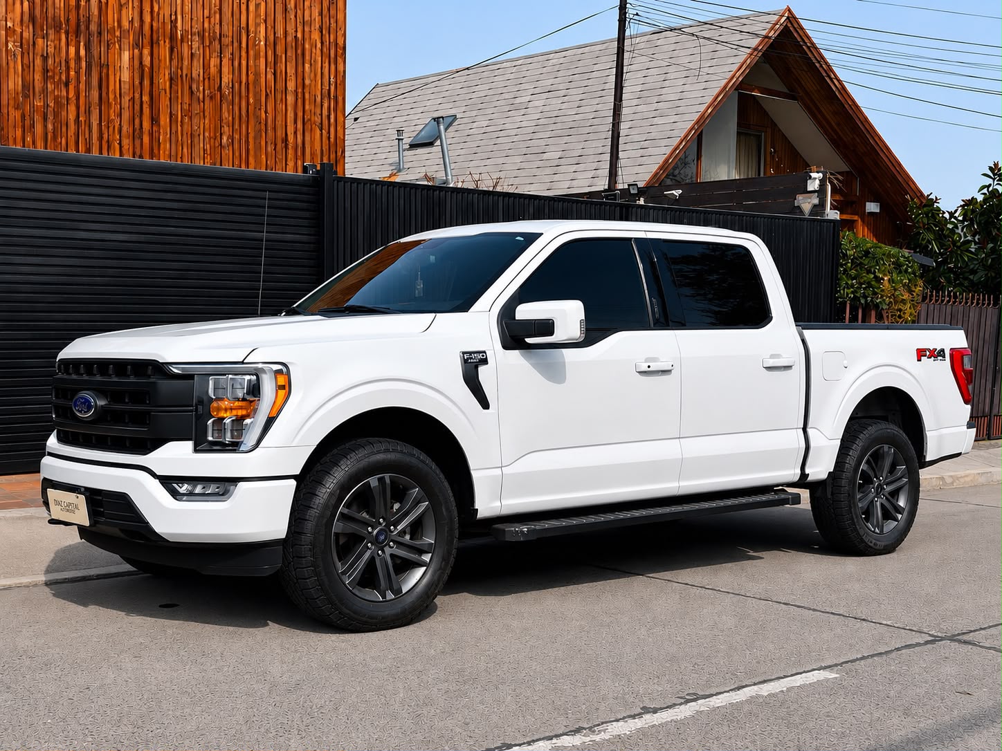 Ford F-150 Lariat Sport — foto 2 de 17