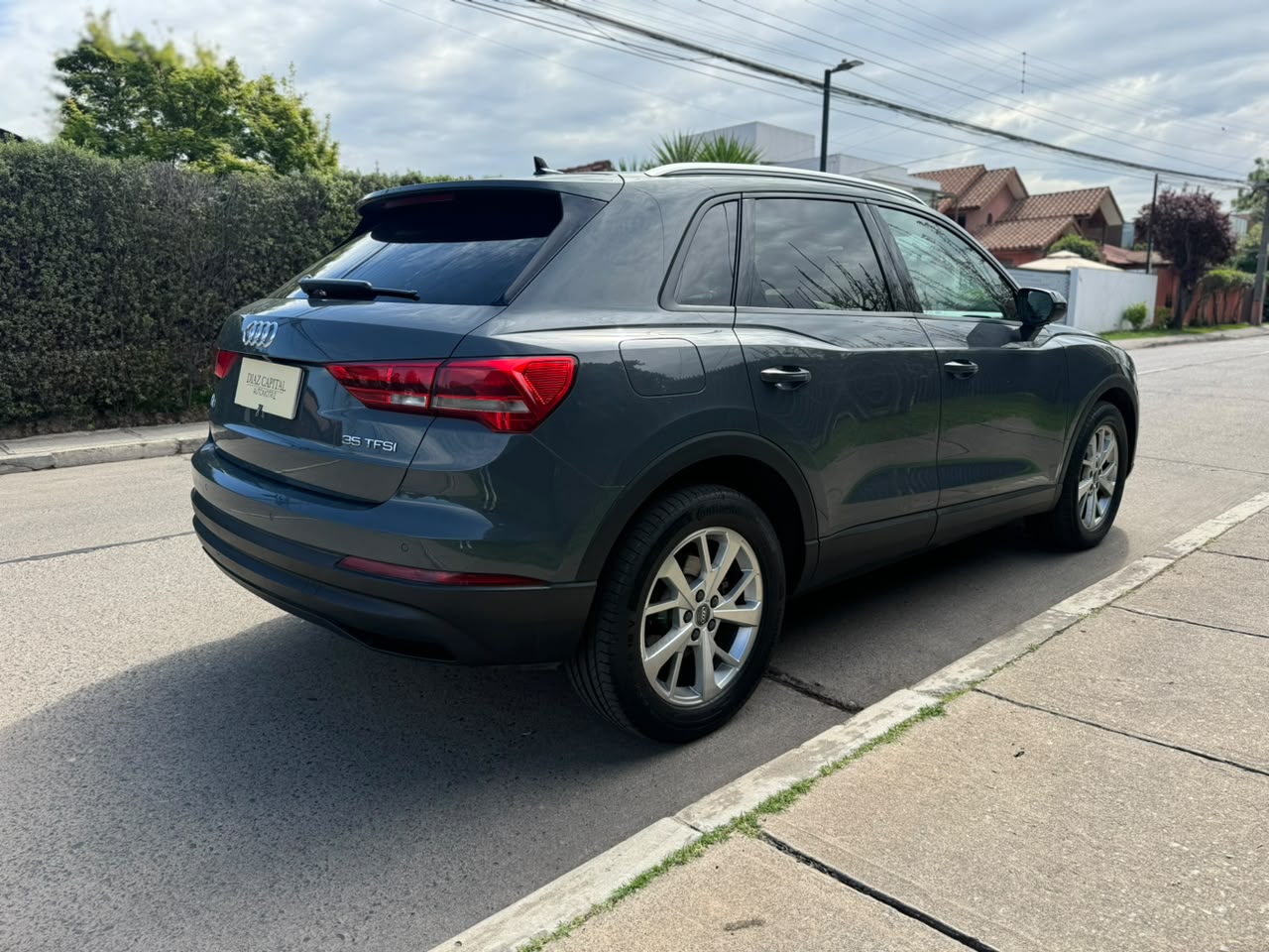 Audi Q3 — foto 8 de 20