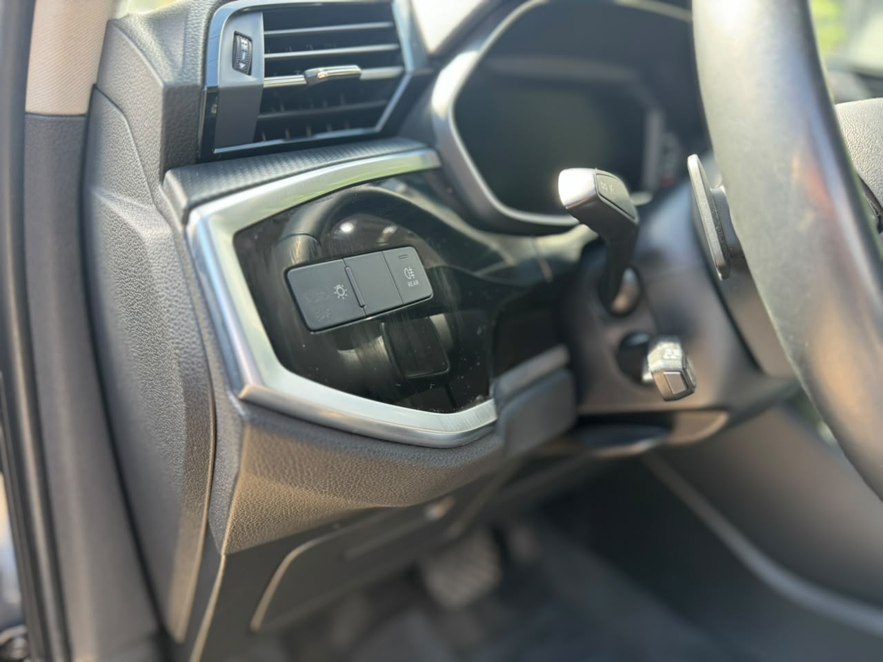 Audi Q3 — foto 14 de 20