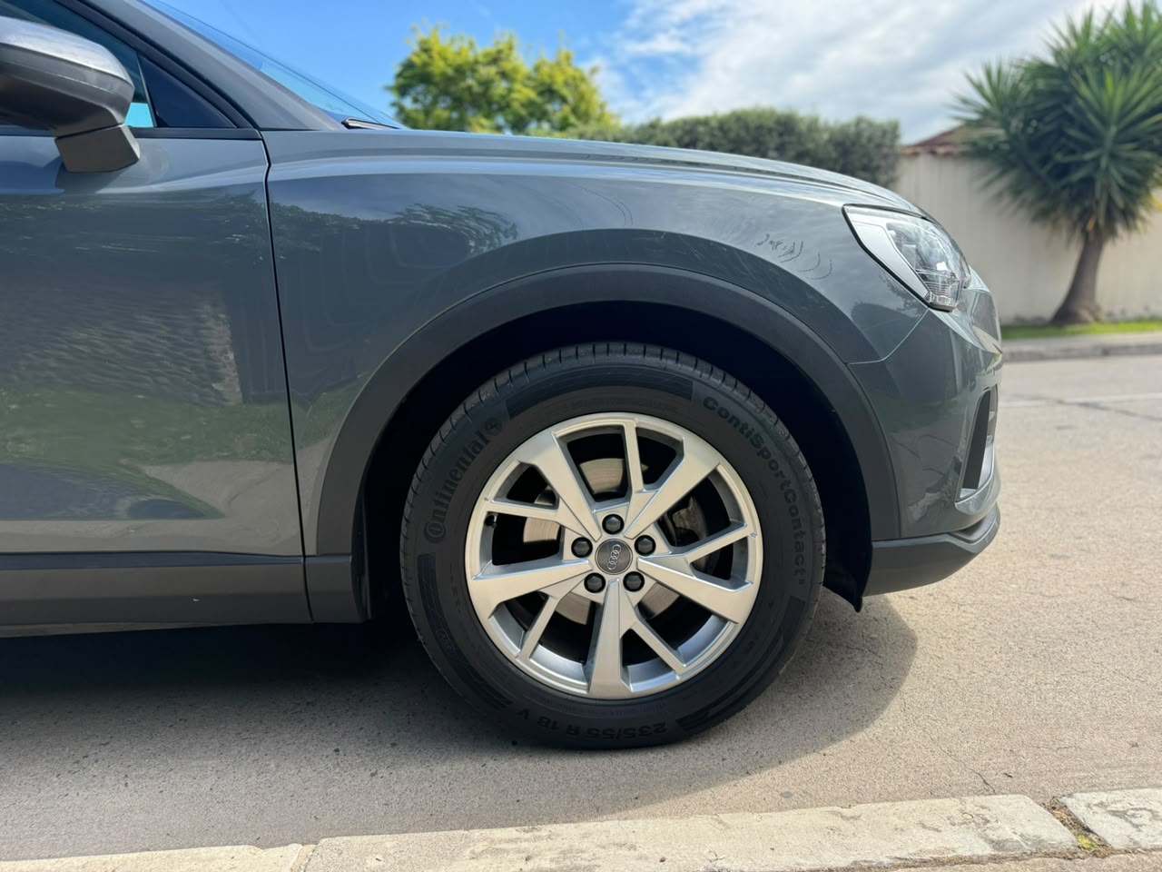 Audi Q3 — foto 10 de 20