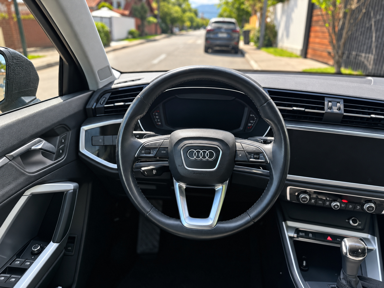 Audi Q3 — foto 19 de 20