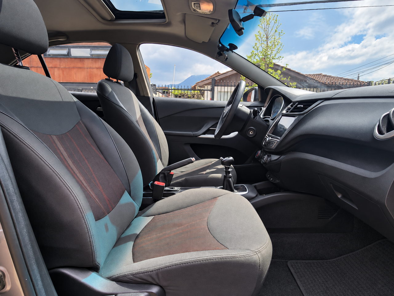 Chevrolet Sail — foto 15 de 18