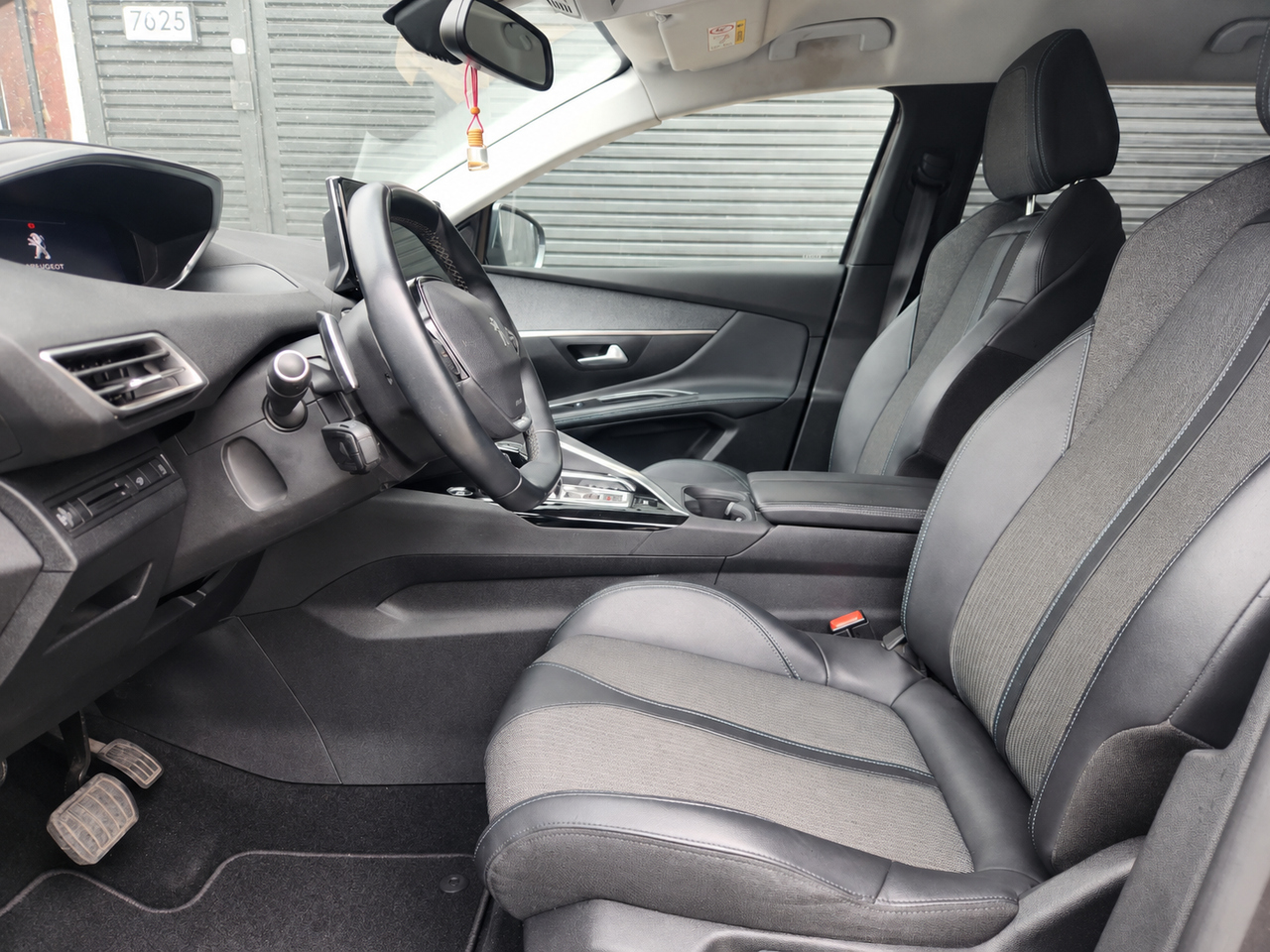 Peugeot 5008 Allure — foto 11 de 18