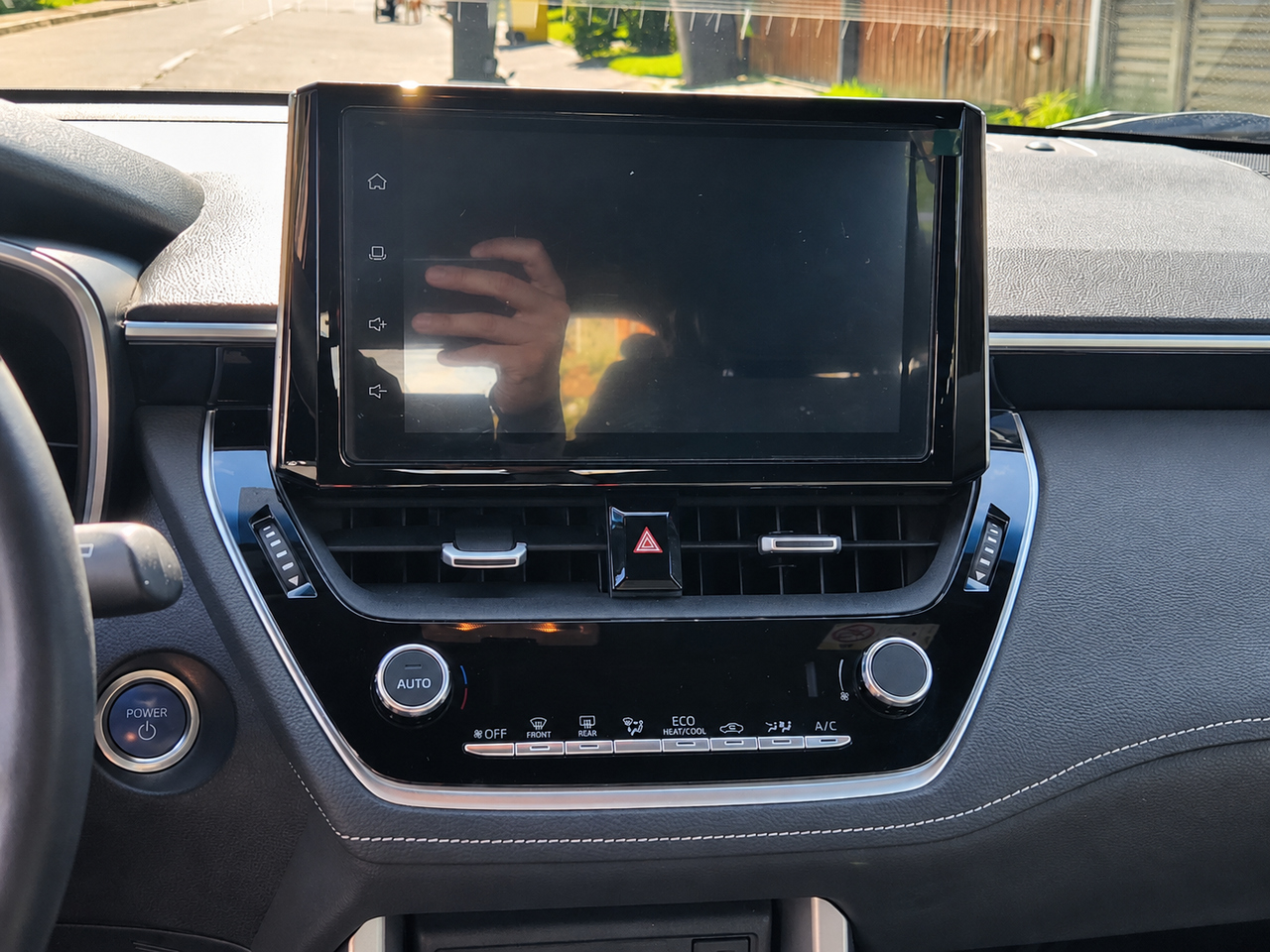 Toyota Corolla Cross — foto 19 de 19
