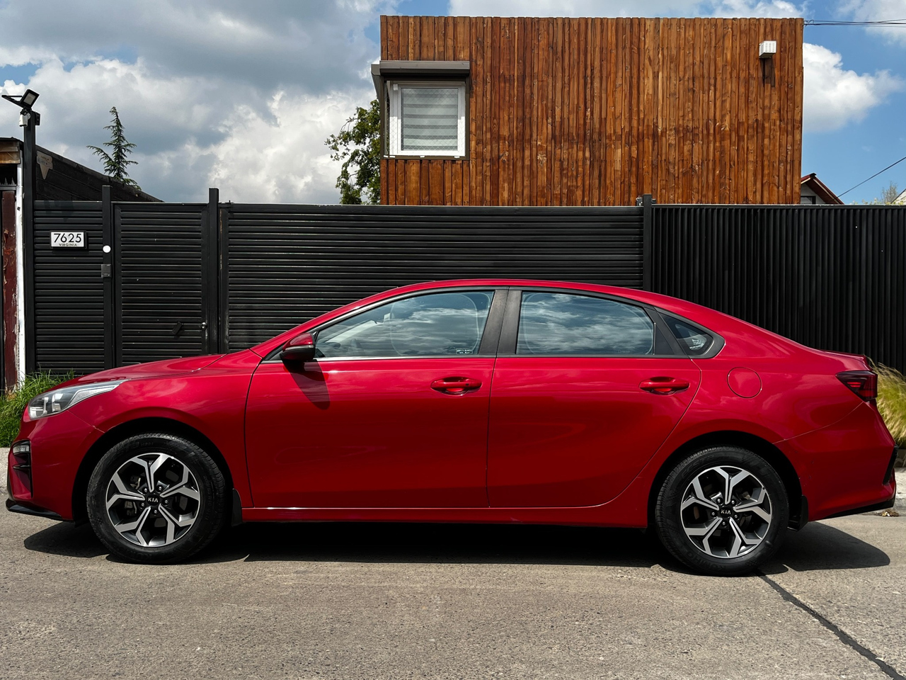 KIA Cerato — foto 5 de 18