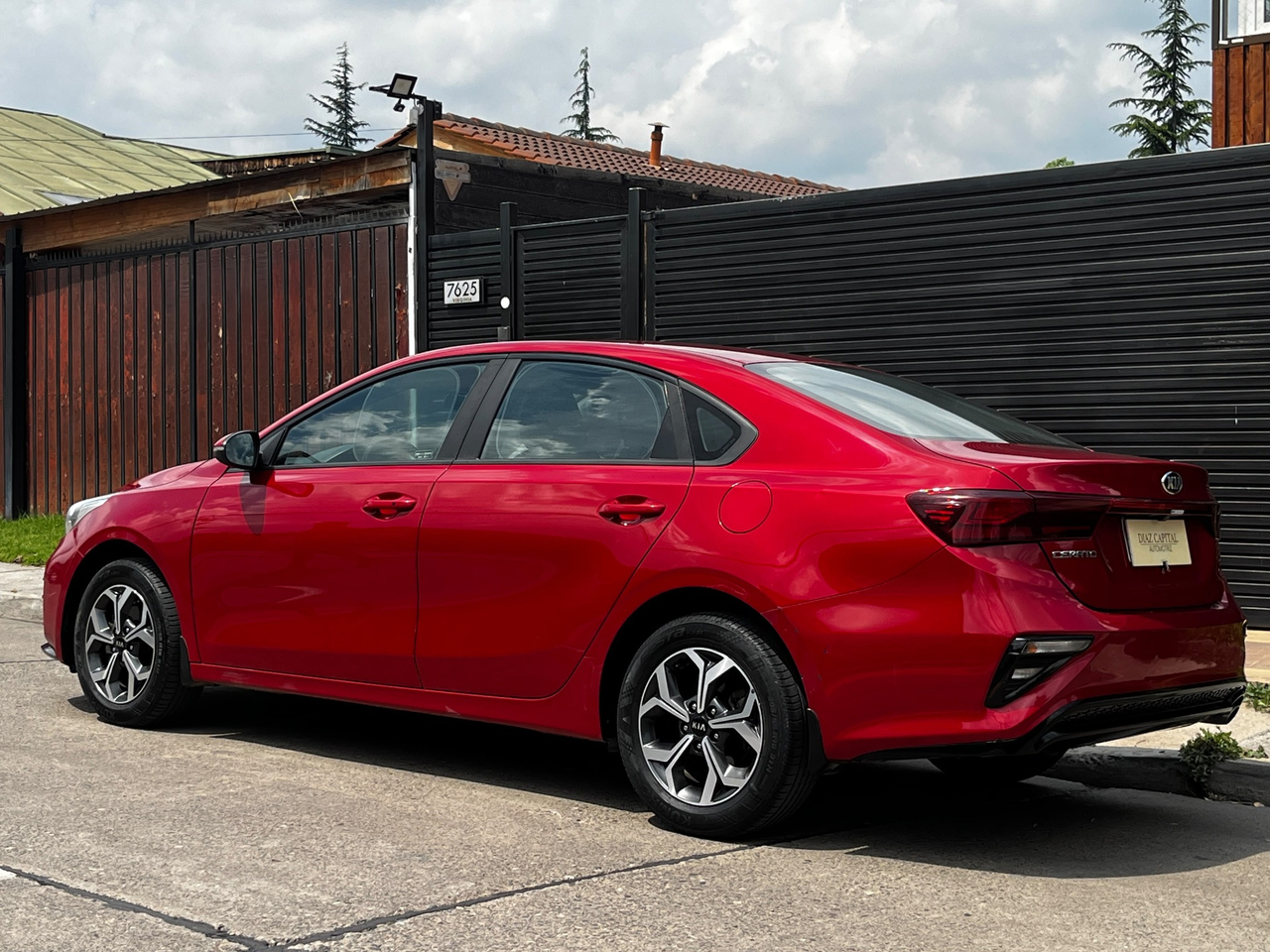 KIA Cerato — foto 6 de 18