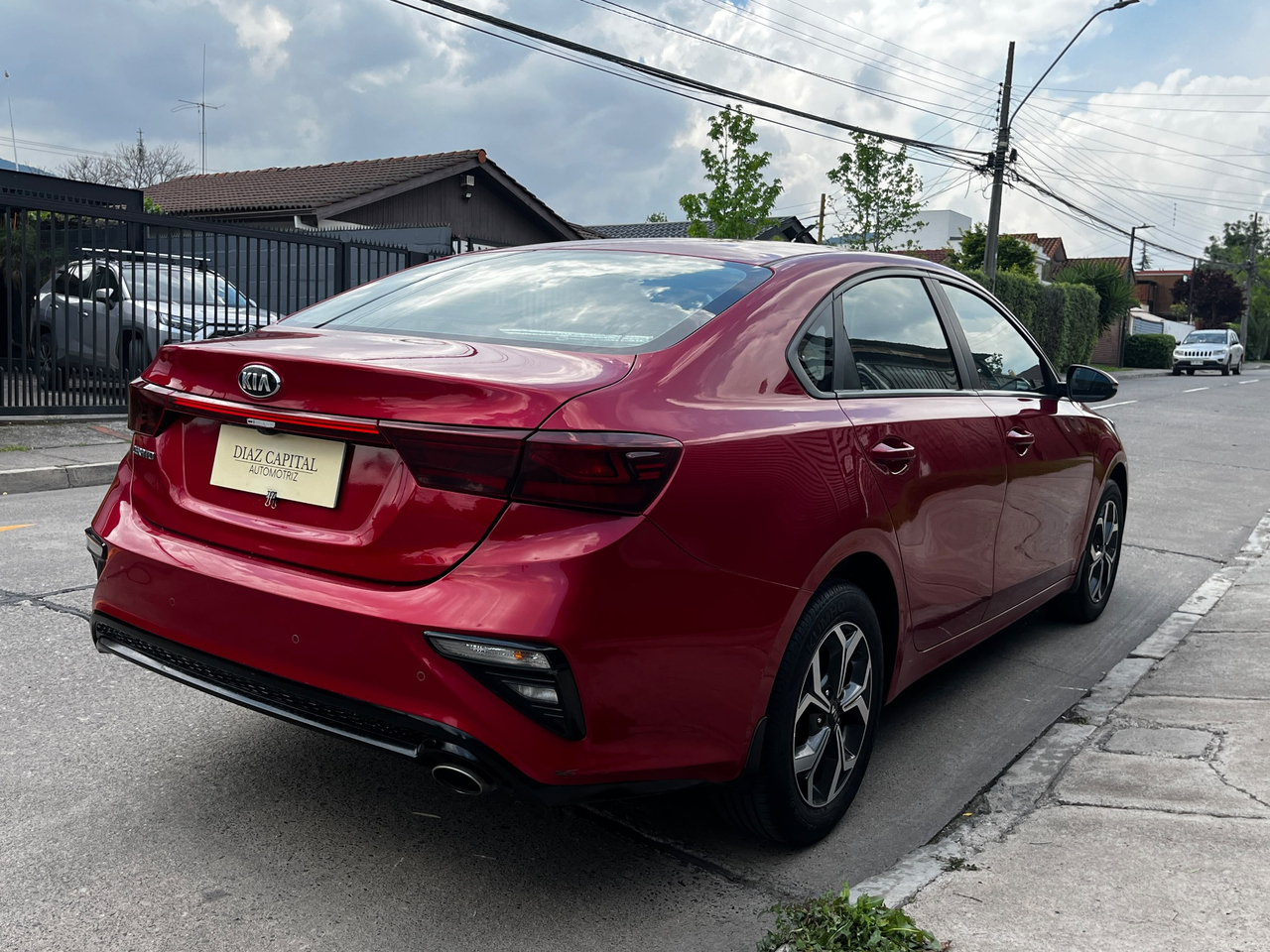 KIA Cerato — foto 8 de 18