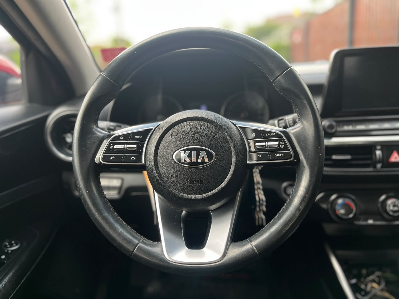KIA Cerato — foto 17 de 18