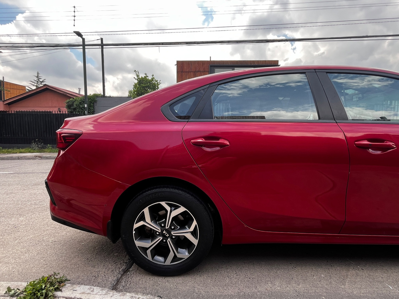 KIA Cerato — foto 9 de 18