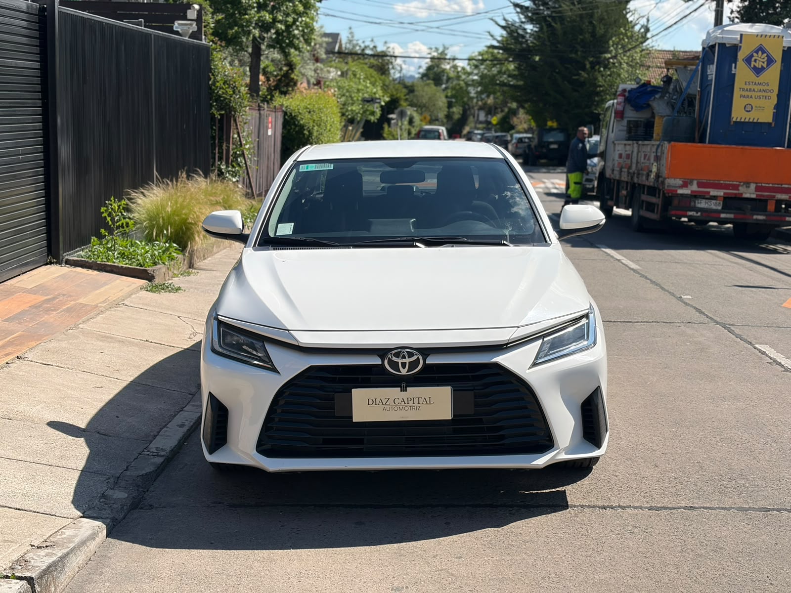 Toyota Yaris E