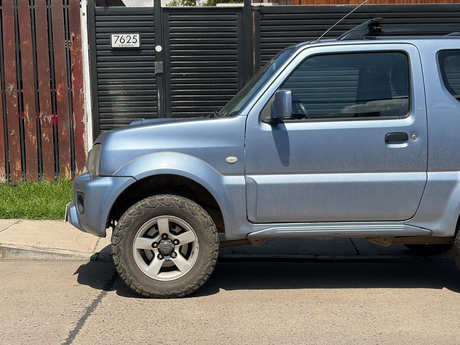Suzuki Jimny Jlx — foto 3 de 14