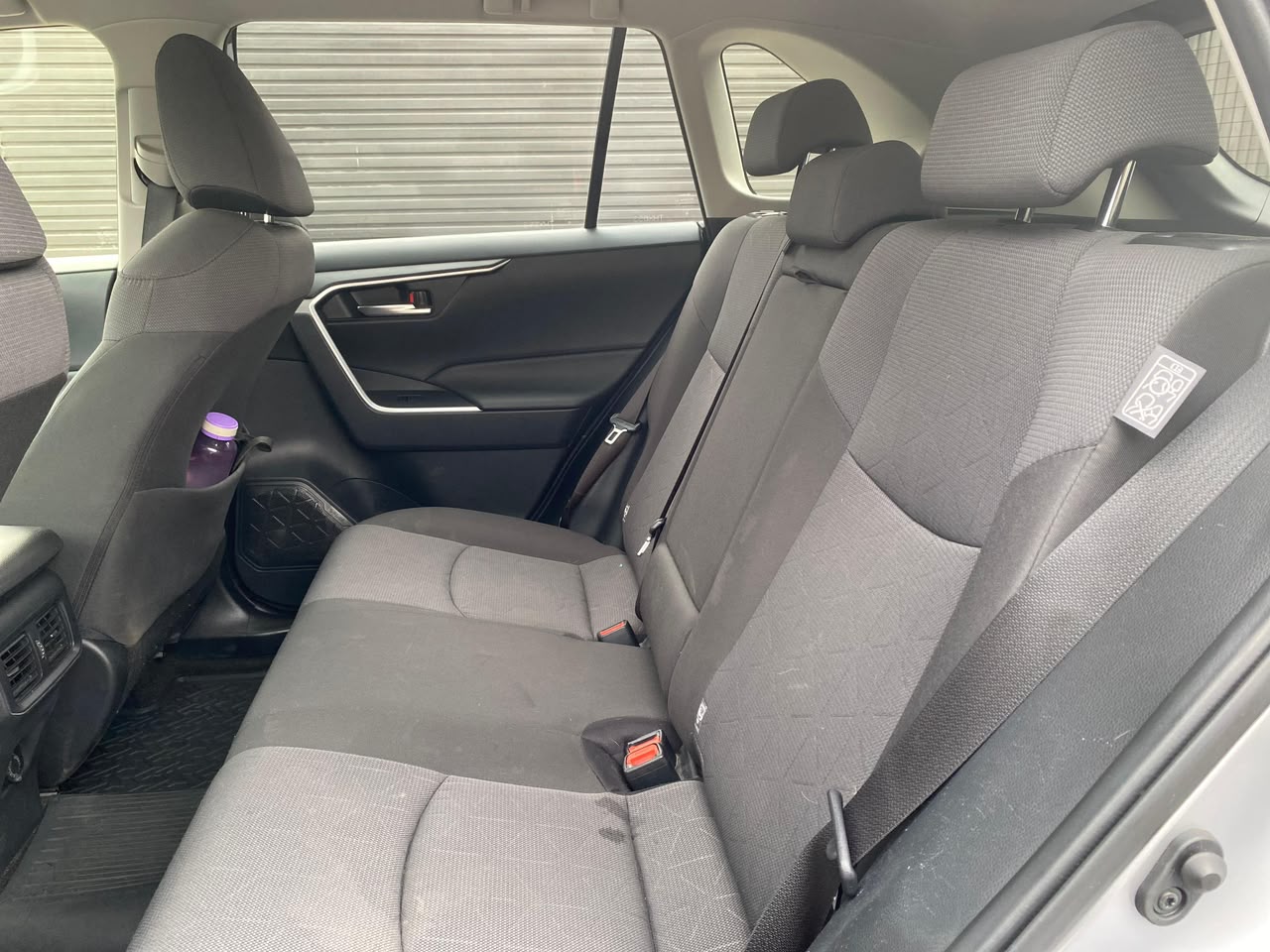 Toyota RAV4 — foto 15 de 15